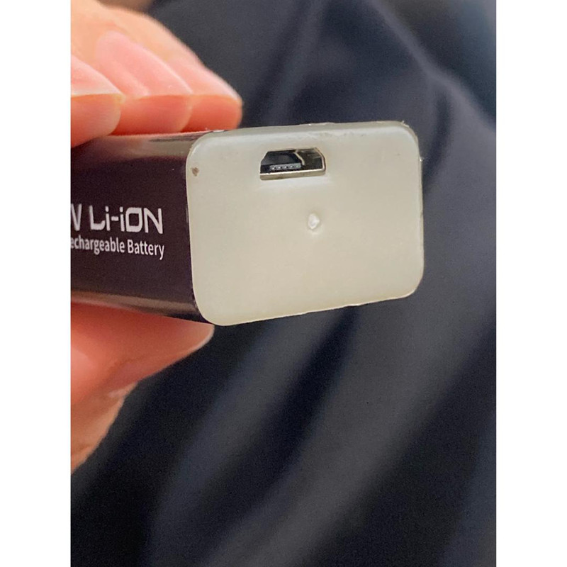 باتری کتابی قابل شارژ بستون مدل Micro-USB 1000MAHکد LION